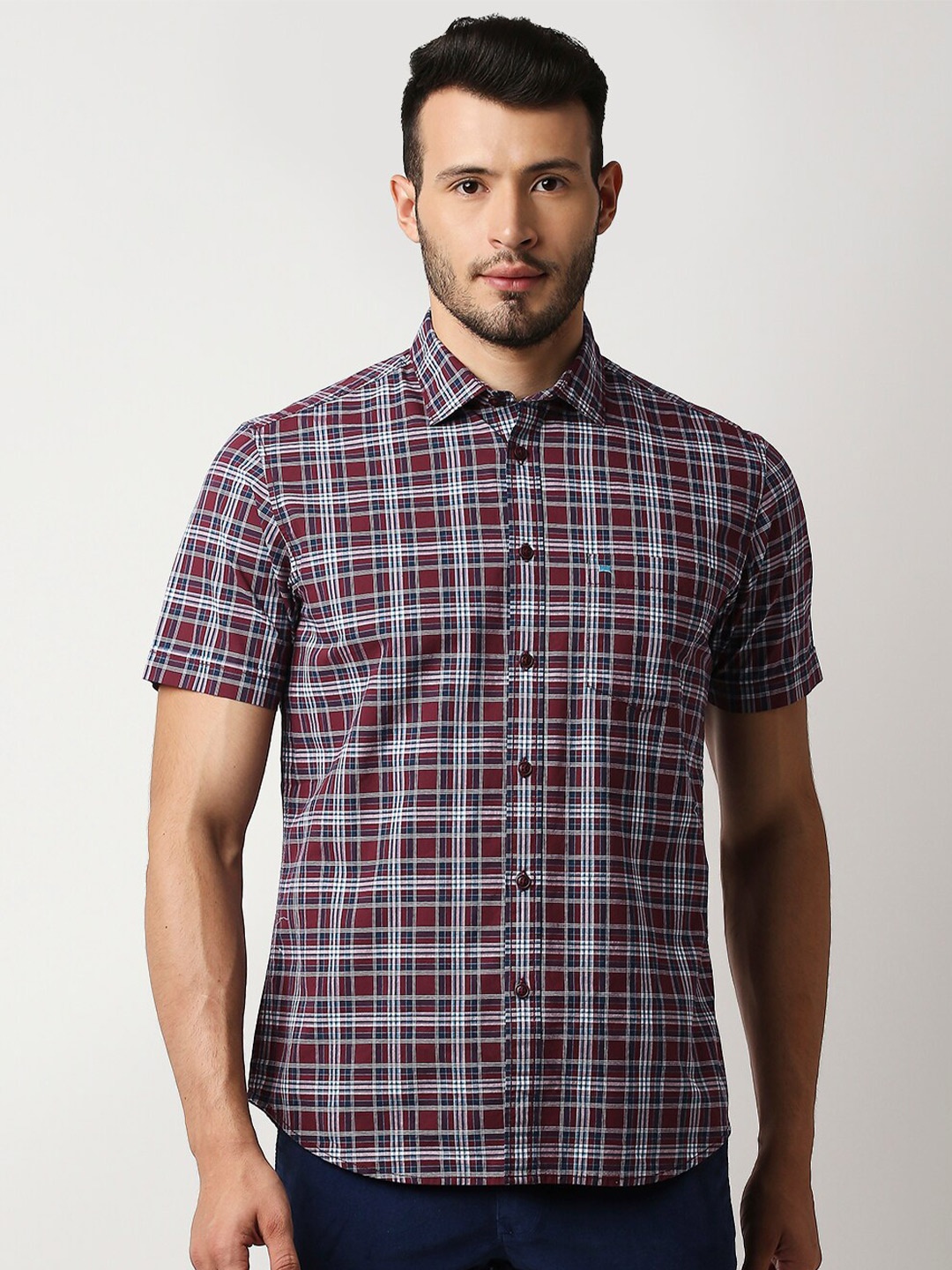 

Basics Men Maroon Slim Fit Tartan Checks Checked Casual Shirt