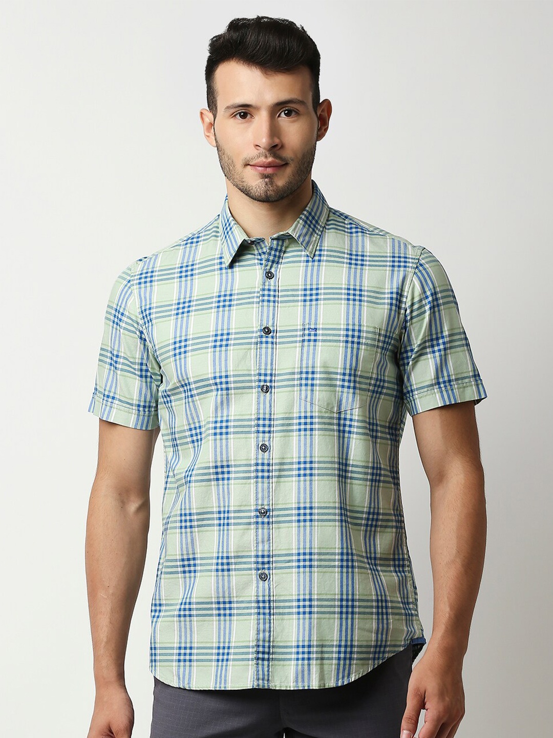 

Basics Men Green Slim Fit Tartan Checks Checked Casual Shirt