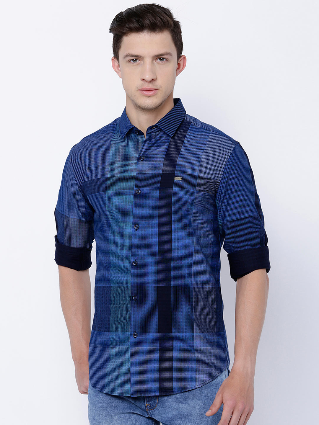 

LOCOMOTIVE Men Navy Slim Fit Checked Casual Shirt, Navy blue