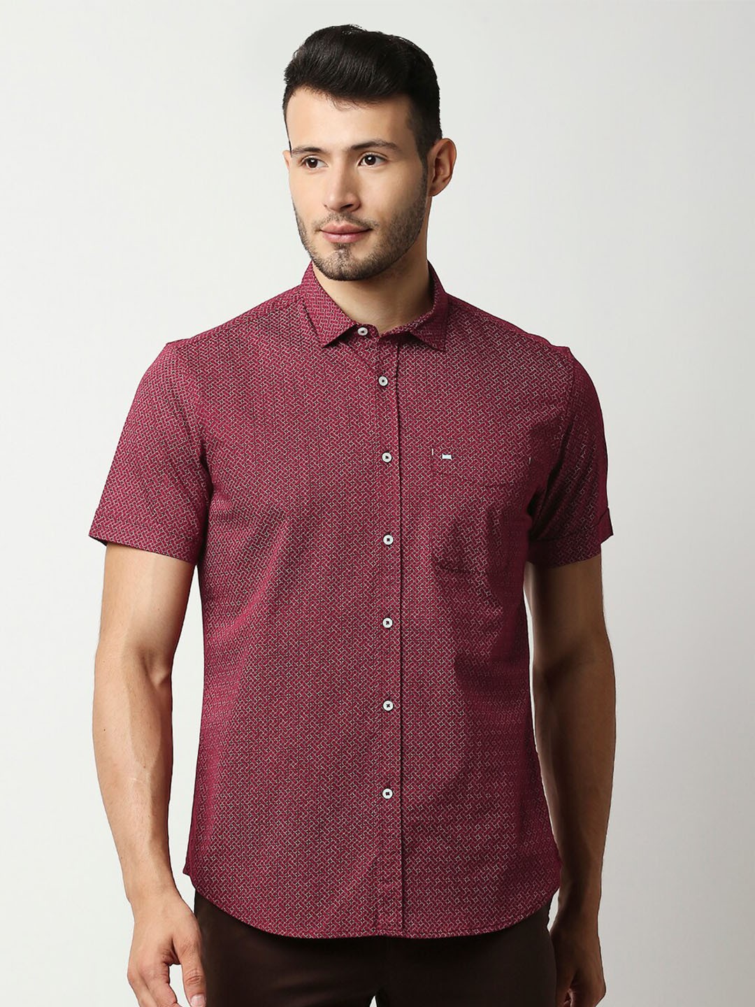 

Basics Men Red Slim Fit Printed Casual Shirt