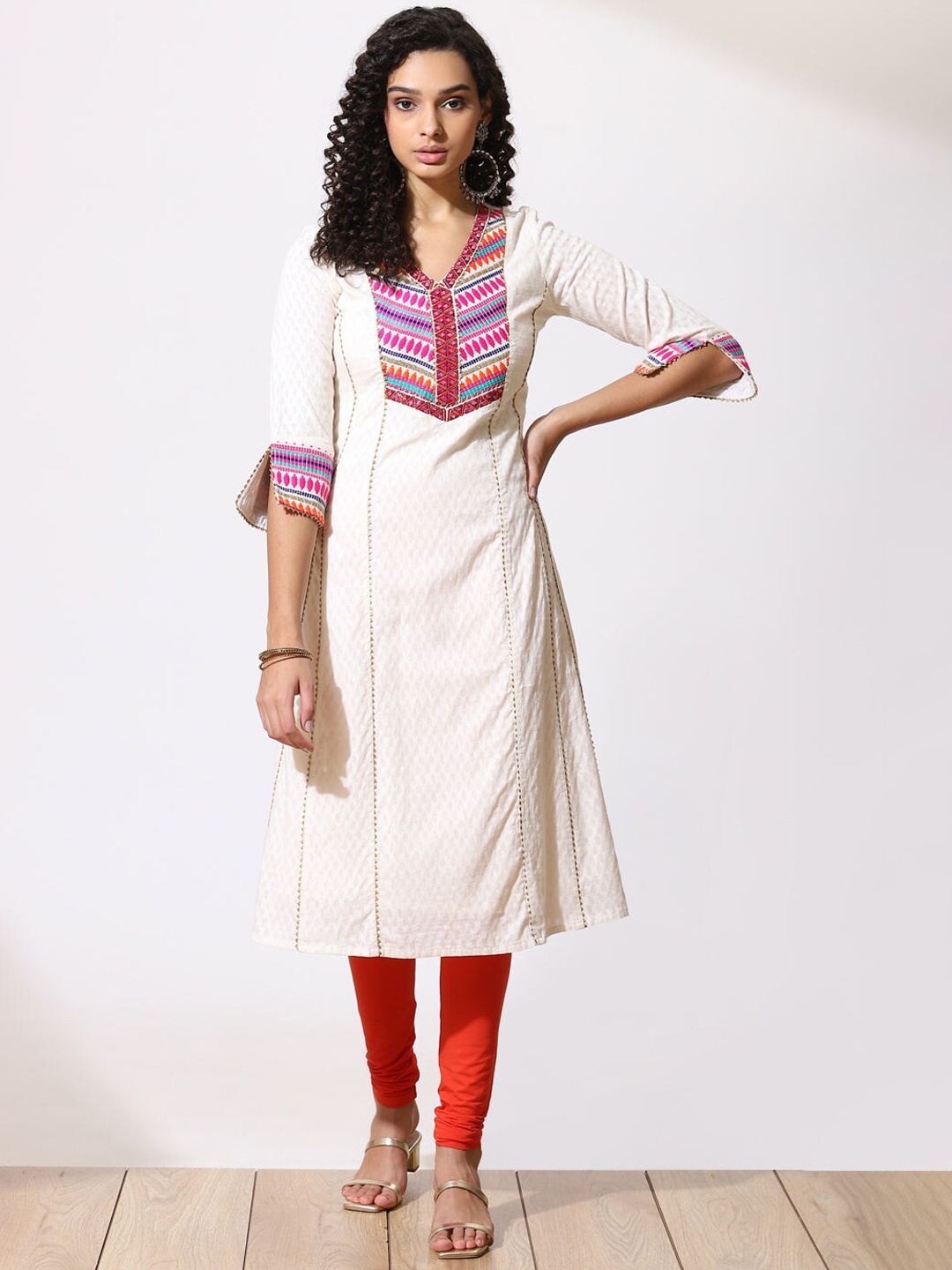 

Lakshita Women Orange Thread Work Anarkali Kurta