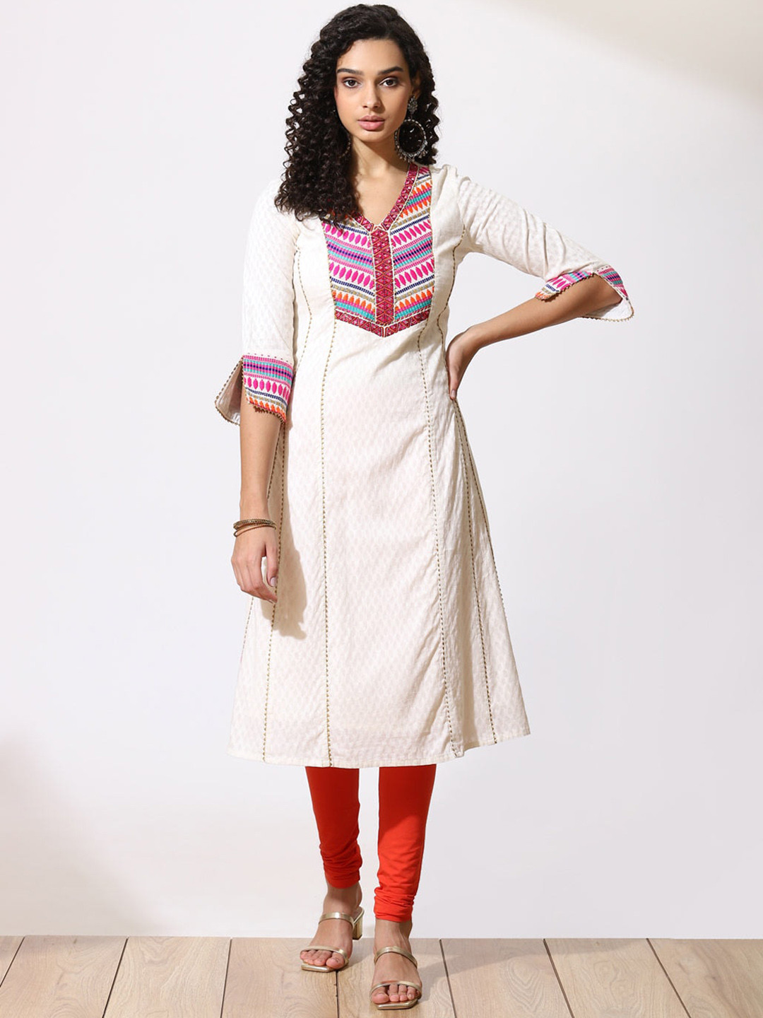 

Lakshita Women Orange Thread Work Anarkali Kurta