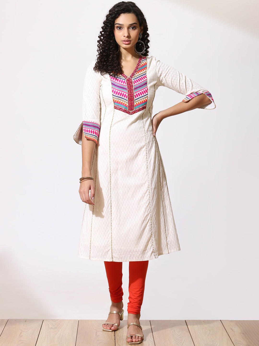 

Lakshita Women Orange Thread Work Anarkali Kurta
