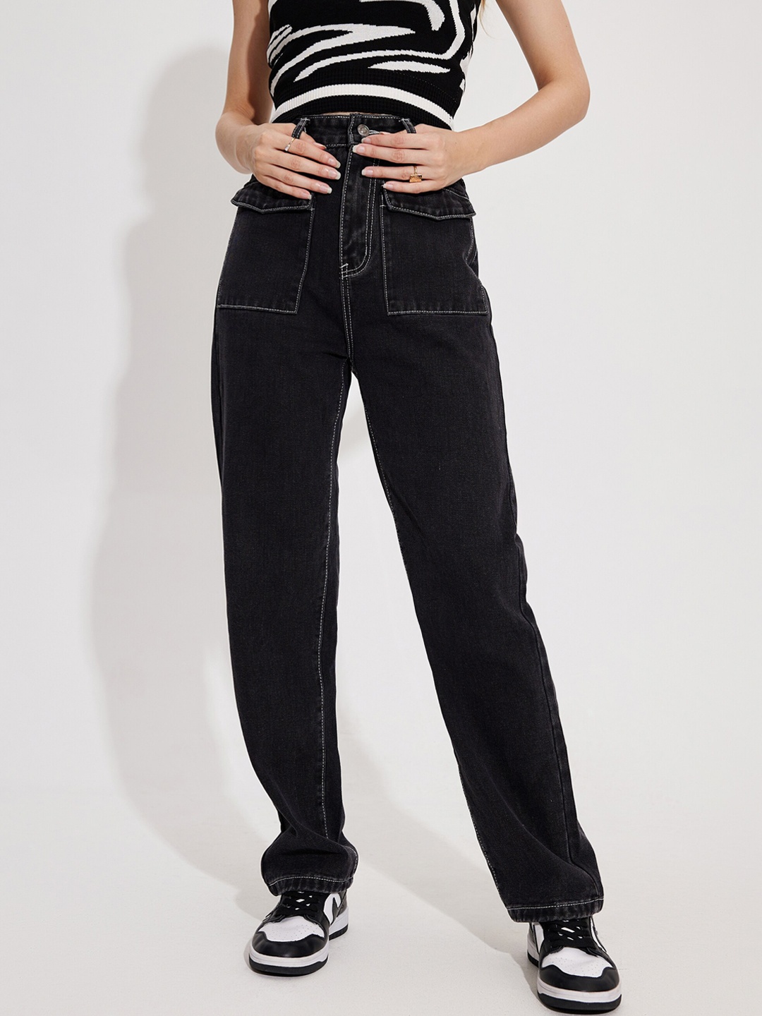 

URBANIC Women Black Low Distress Jeans