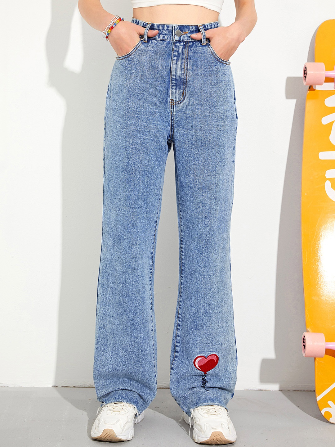 

URBANIC Women Blue Heavy Fade Jeans