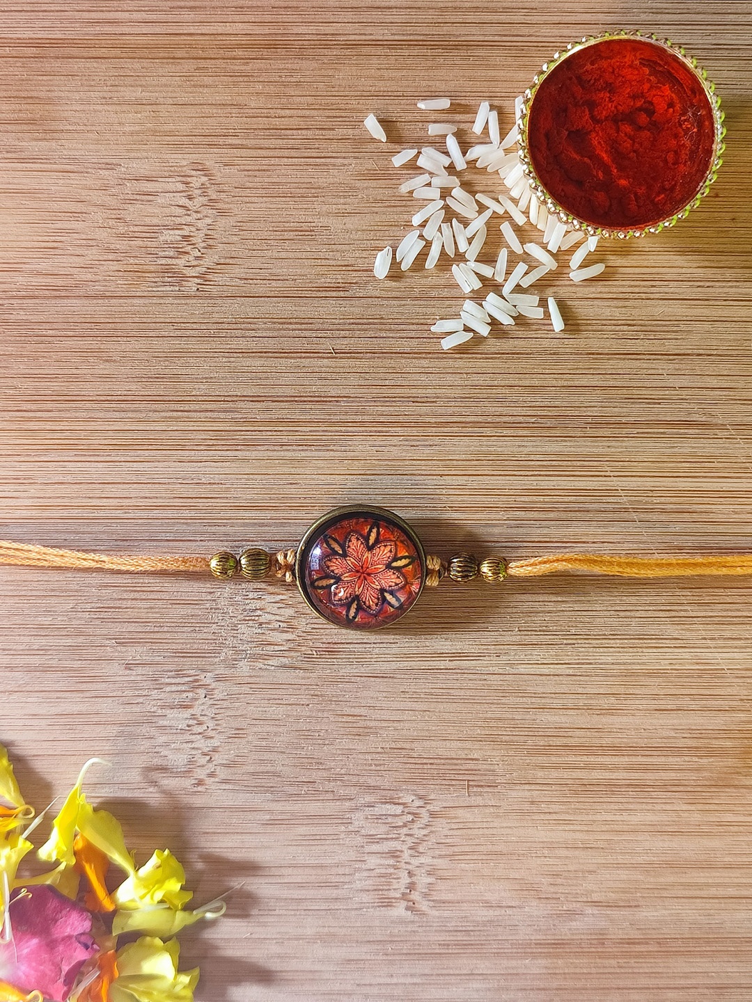 

CRAYTON Men Multicoloured Flower 3D Rakhi, Multi
