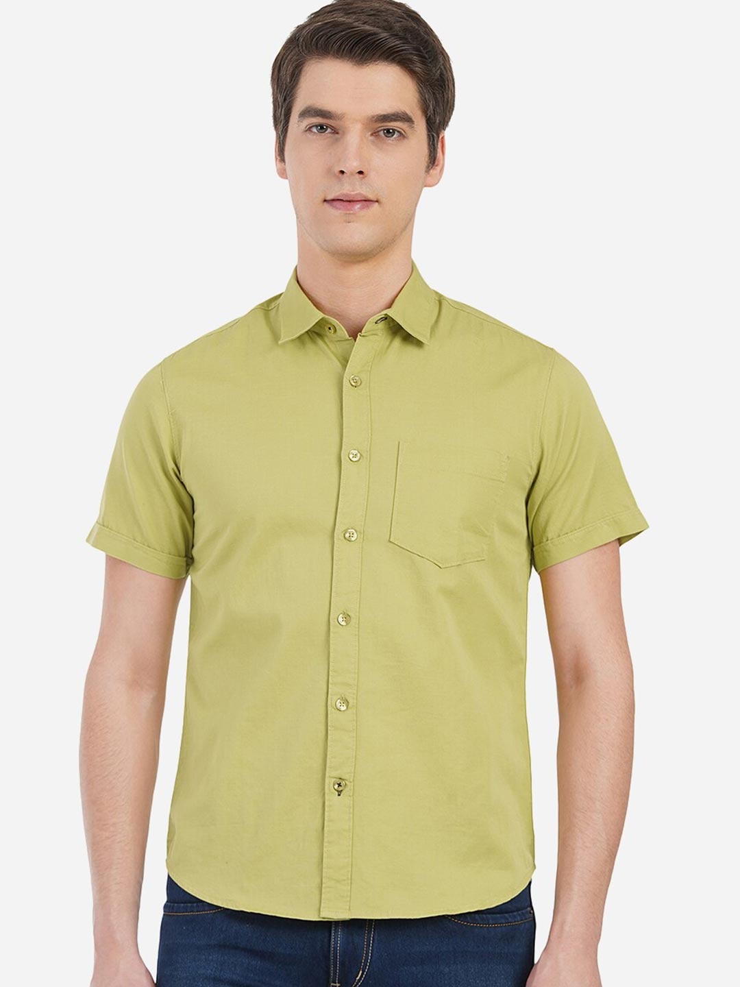 

Greenfibre Men Green Custom Slim Fit Casual Shirt