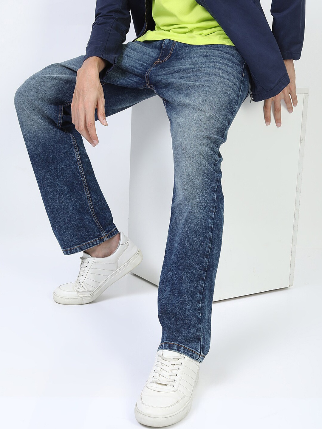 

KETCH Men Blue Straight Fit Light Fade Stretchable Jeans