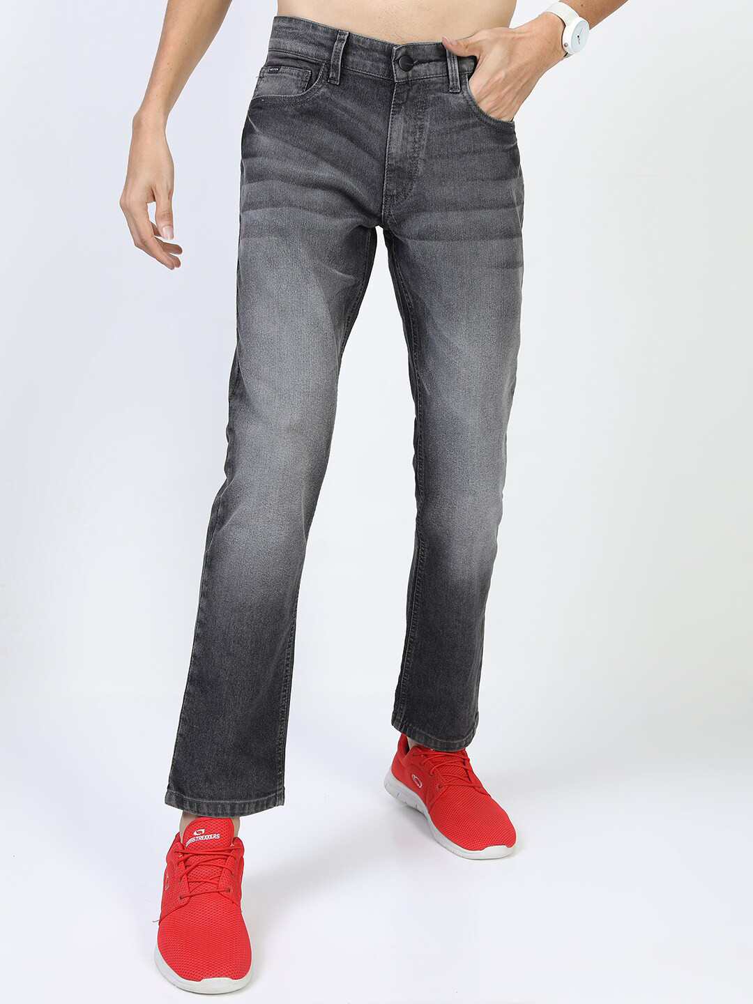 

KETCH Men Grey Straight Fit Low Distress Light Fade Stretchable Jeans