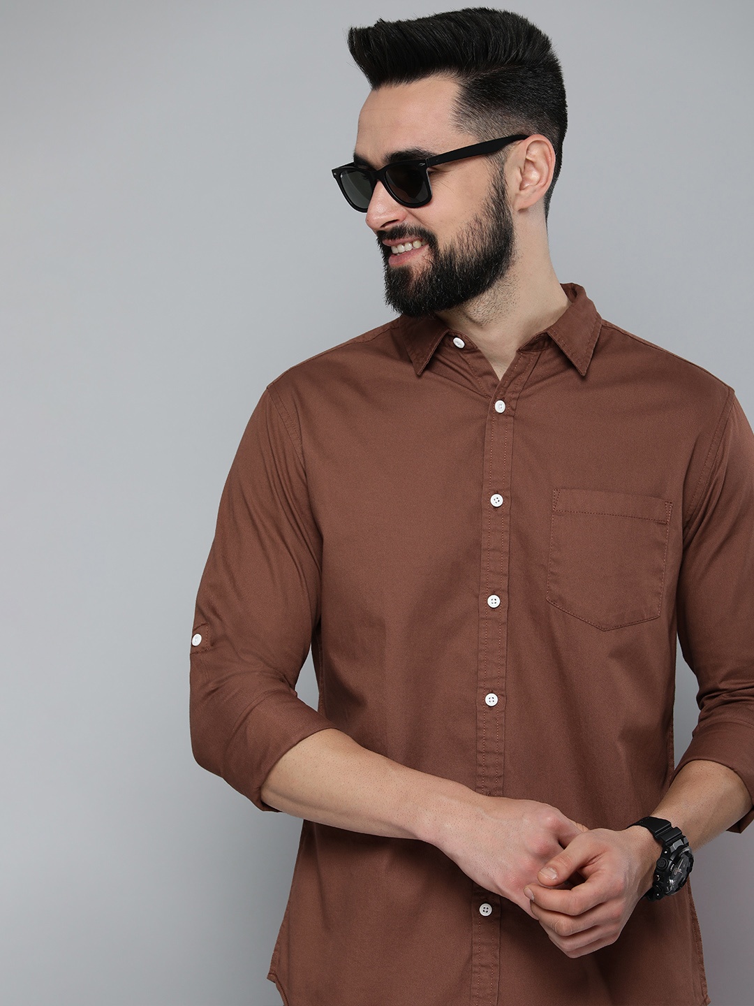 

HERE&NOW Men Solid Slim Fit Pure Cotton Casual Shirt, Brown