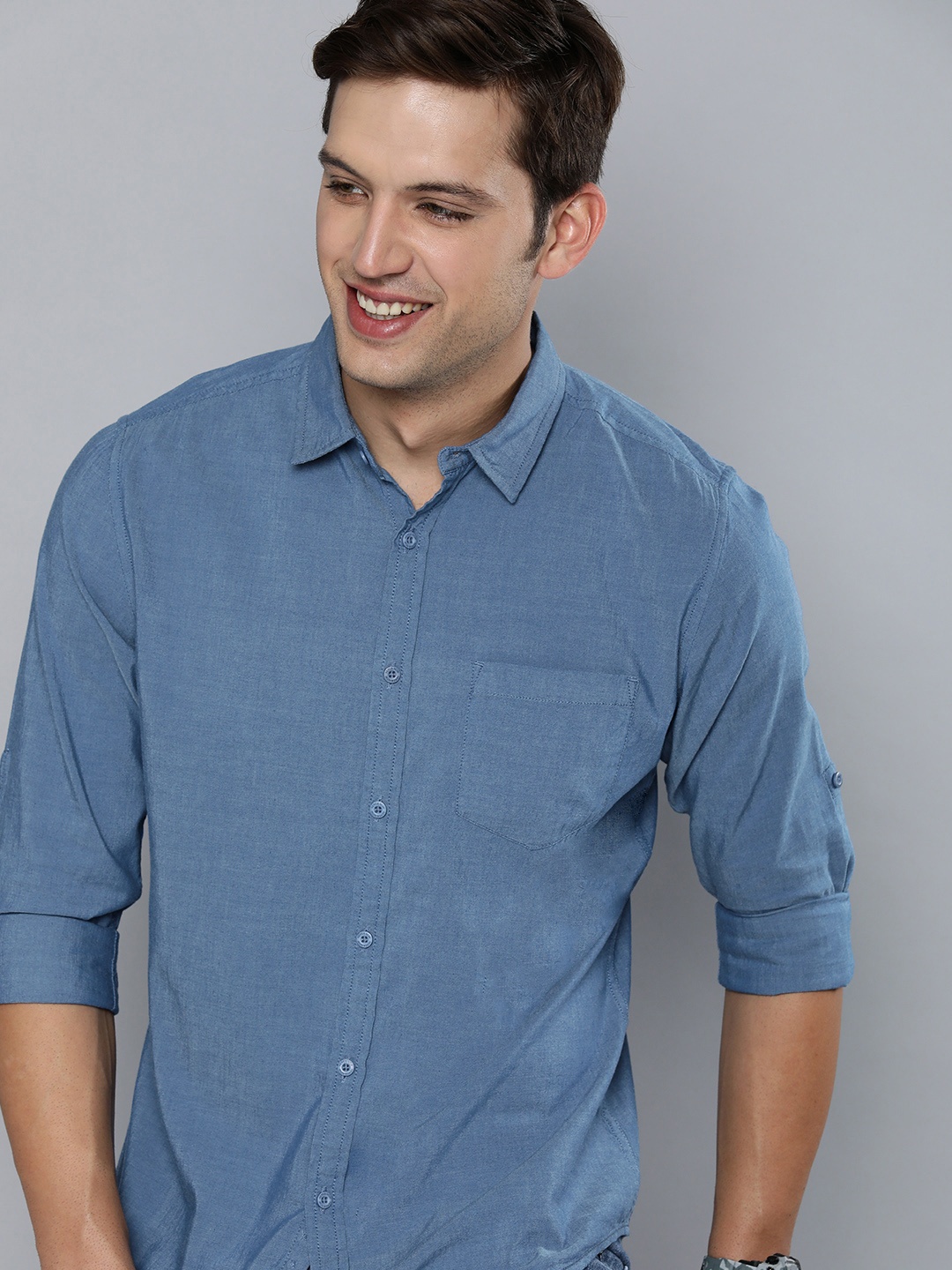 

HERE&NOW Men Blue Solid Pure Cotton Slim Fit Casual Shirt