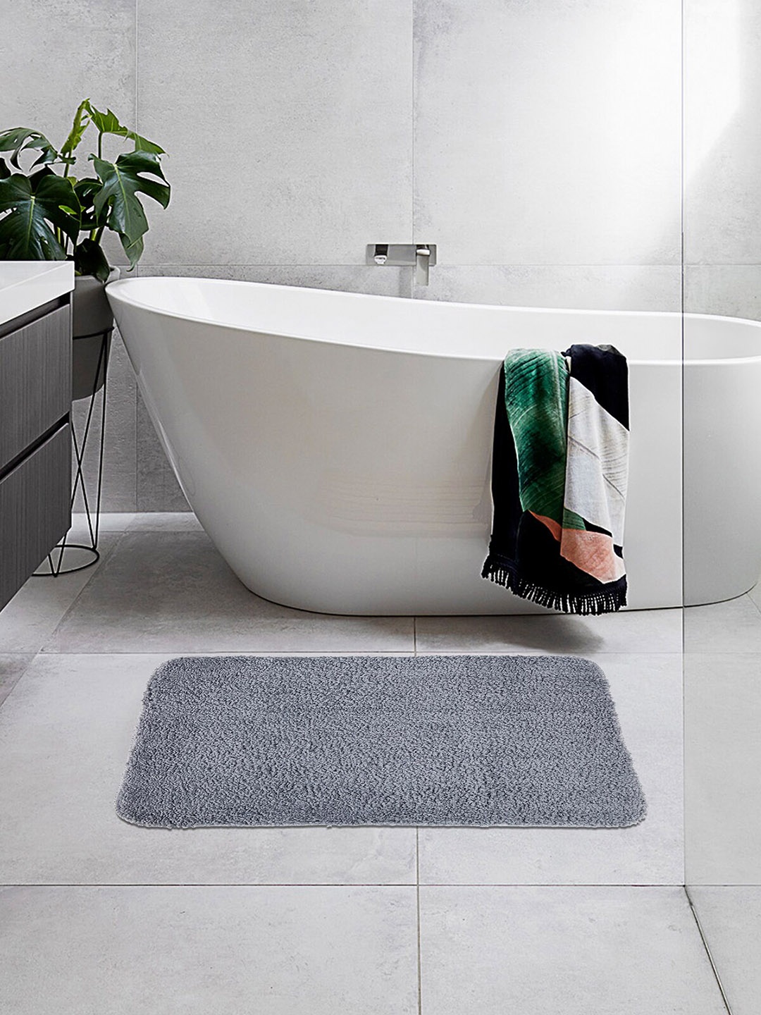 

OBSESSIONS Grey Solid 1300 GSM Anti-Skid Bath Rugs