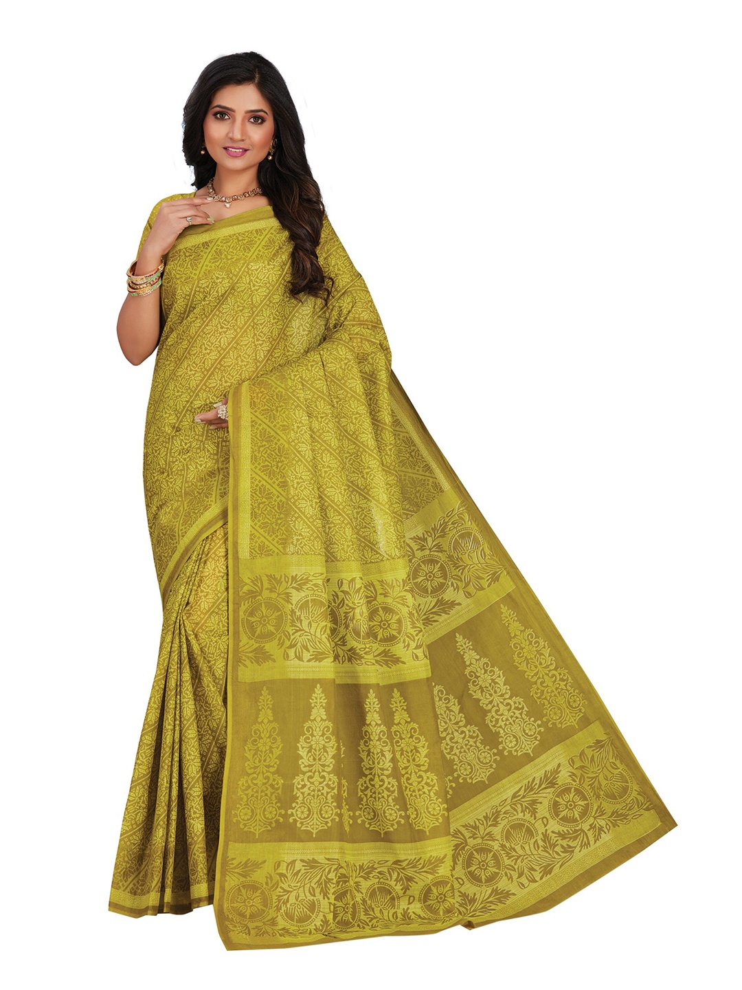 

SHANVIKA Lime Green Ethnic Motifs Pure Cotton Block Print Saree