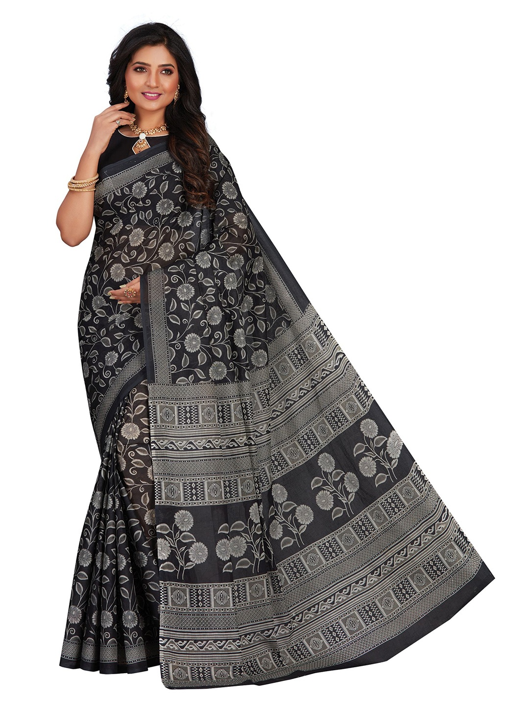 

SHANVIKA Black Floral Pure Cotton Block Print Saree