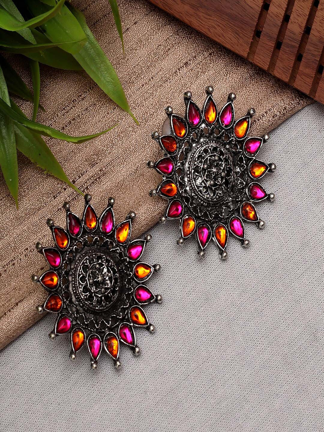 

Ethonica Multicoloured Classic Studs Earrings, Multi