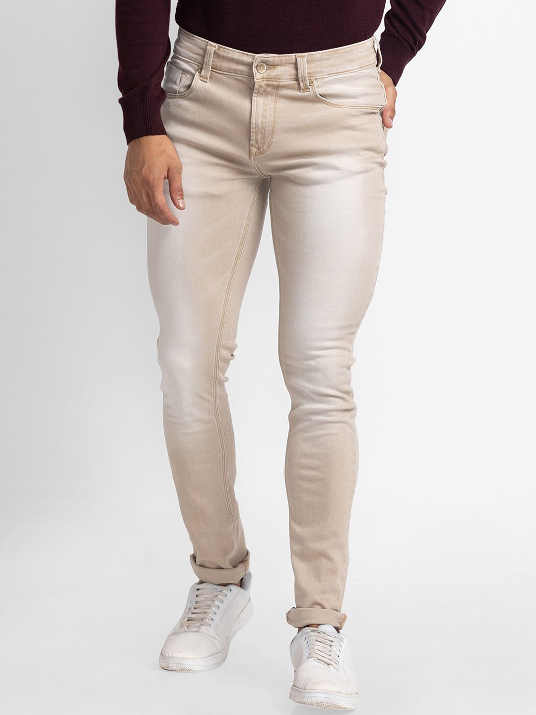 

SPYKAR Men Beige Slim Fit Low-Rise Light Fade Jeans