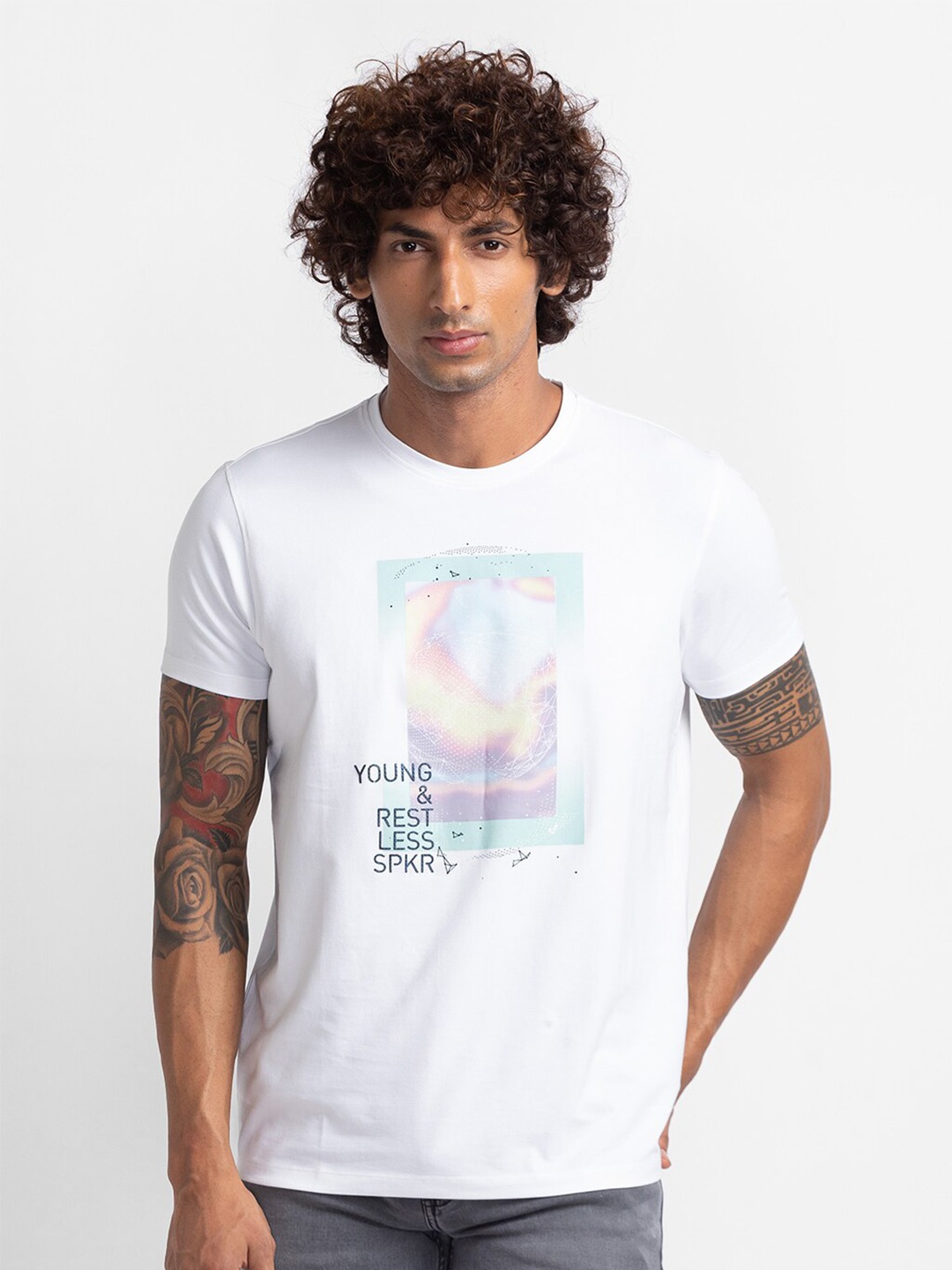 

SPYKAR Men White Printed Applique Slim Fit T-shirt