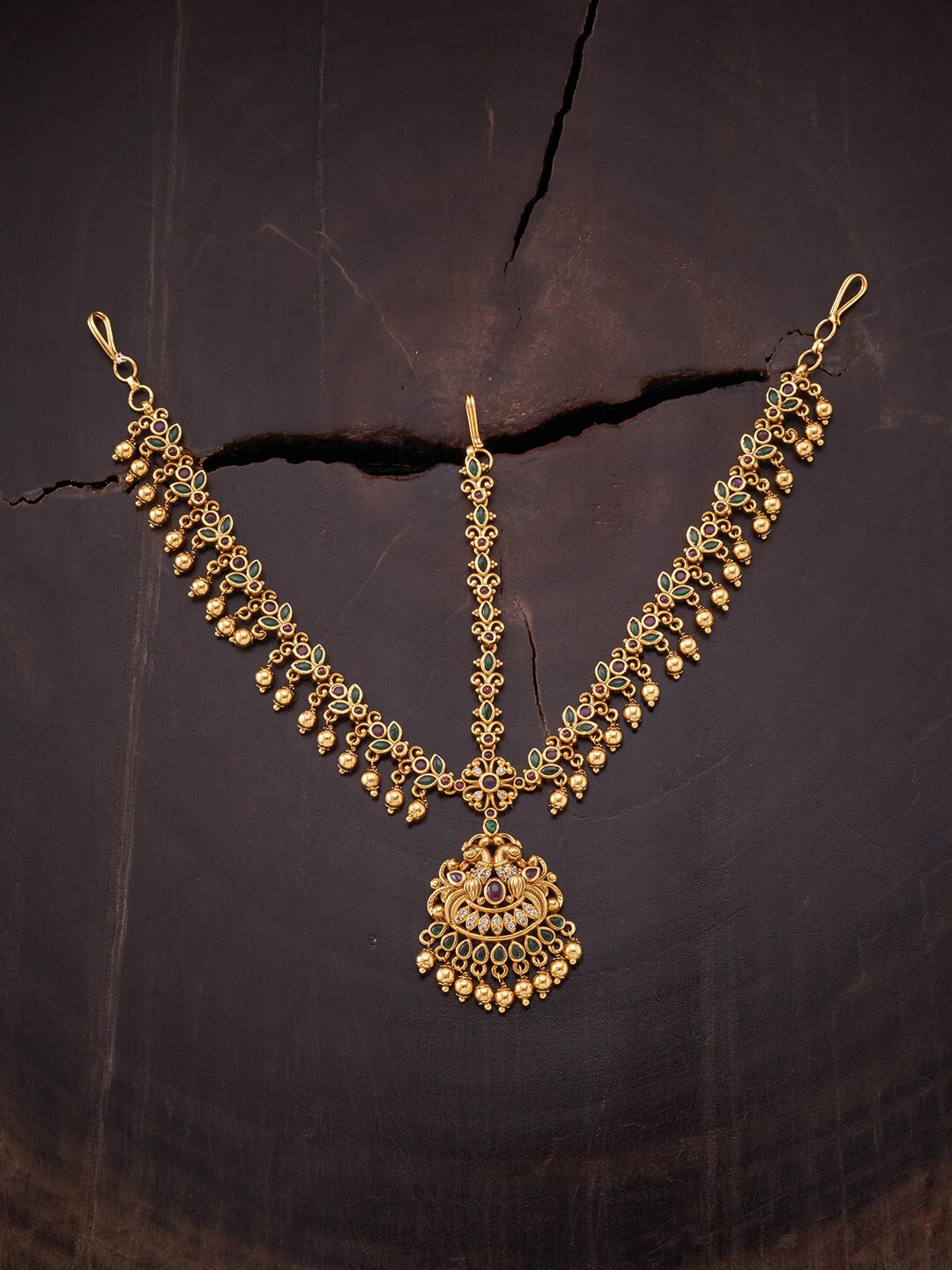 

Kushal's Fashion Jewellery Red & Green Antique Matha Patti Head Jewellery