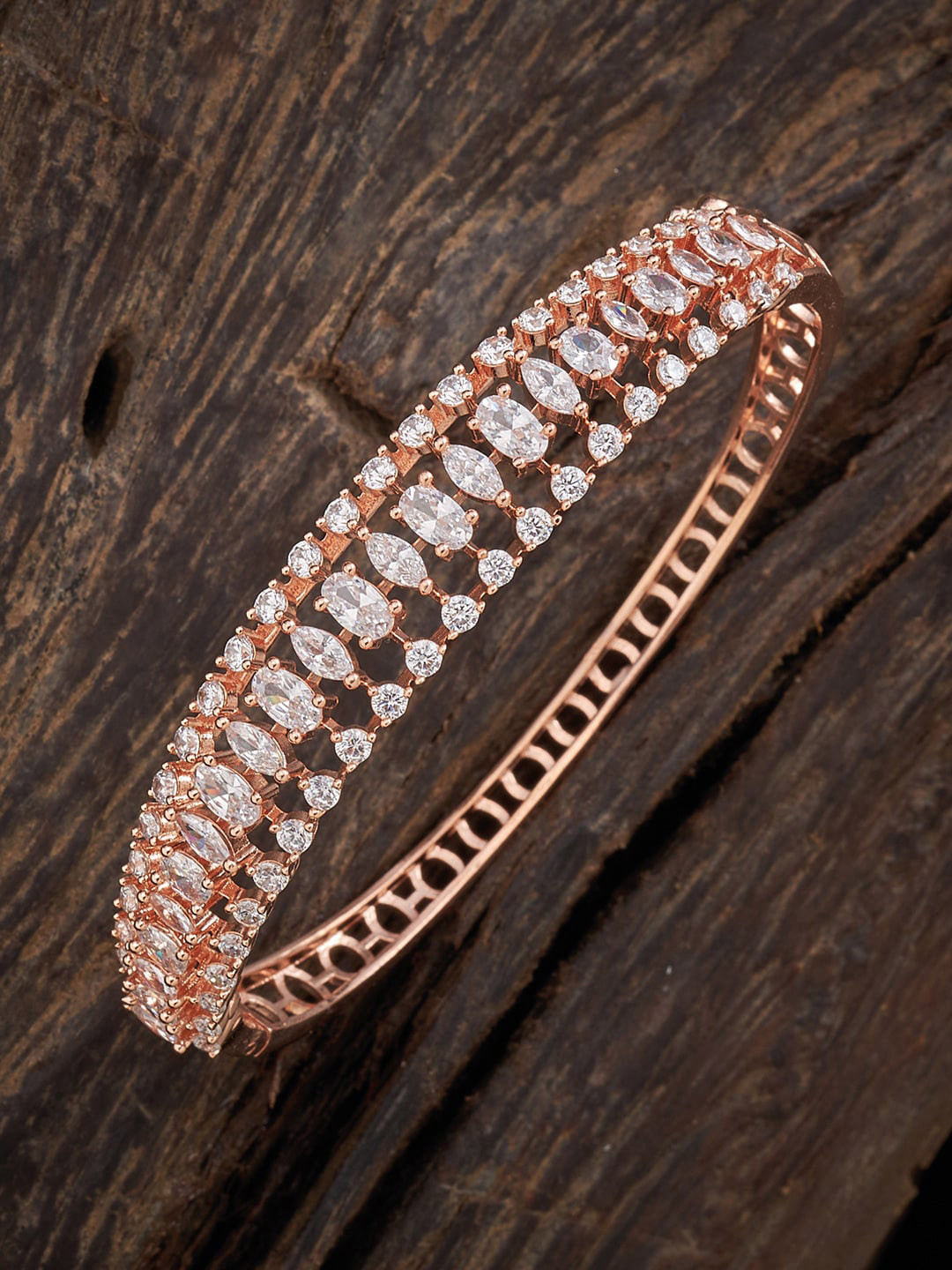 

Kushal's Fashion Jewellery Women Rose Gold & White Cubic Zirconia Rose Gold-Plated Kada Bracelet