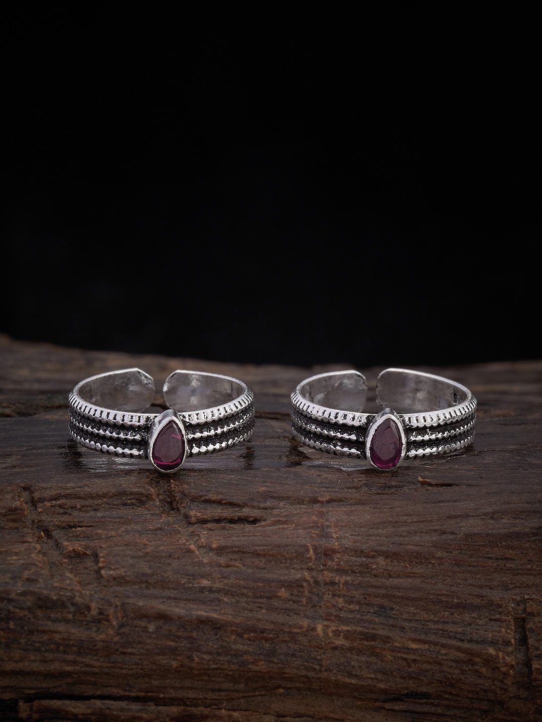 

Kushal's Fashion Jewellery Set Of 2 Silver-Plated & Red Oxidised Pure Silver Toe Ring