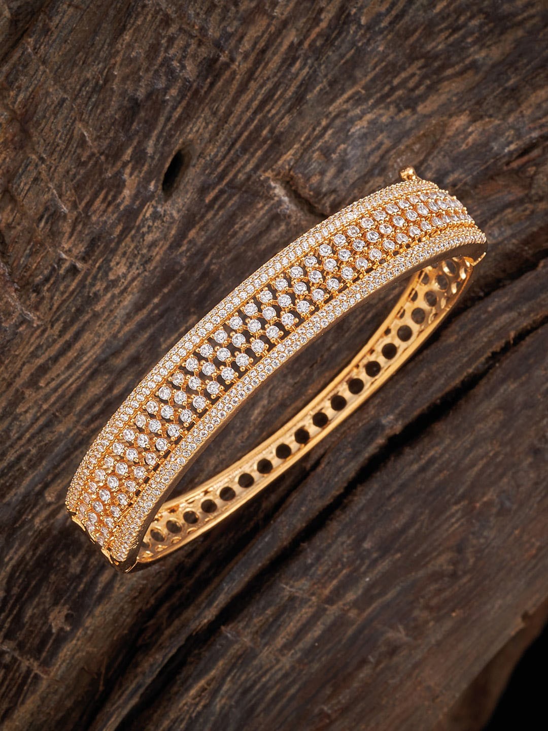 

Kushal's Fashion Jewellery Women Gold-Plated White Cubic Zirconia Kada Bracelet