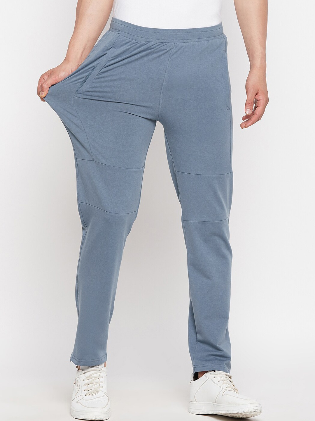 

Okane Men Blue Solid Track Pants