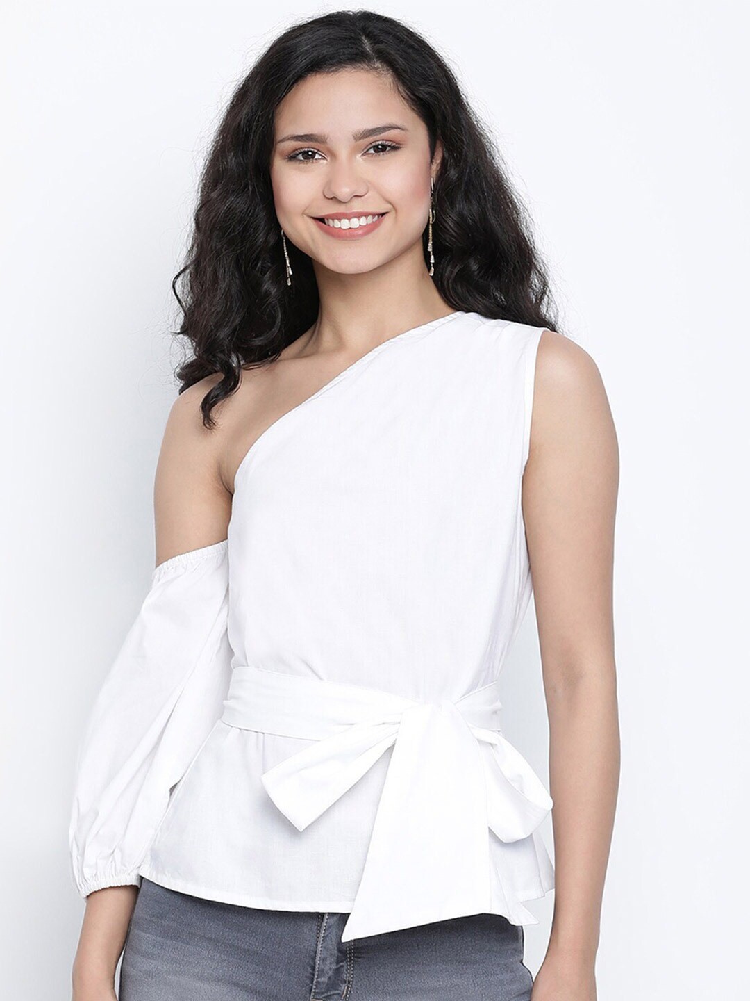 

DRAAX Fashions White One Shoulder Top