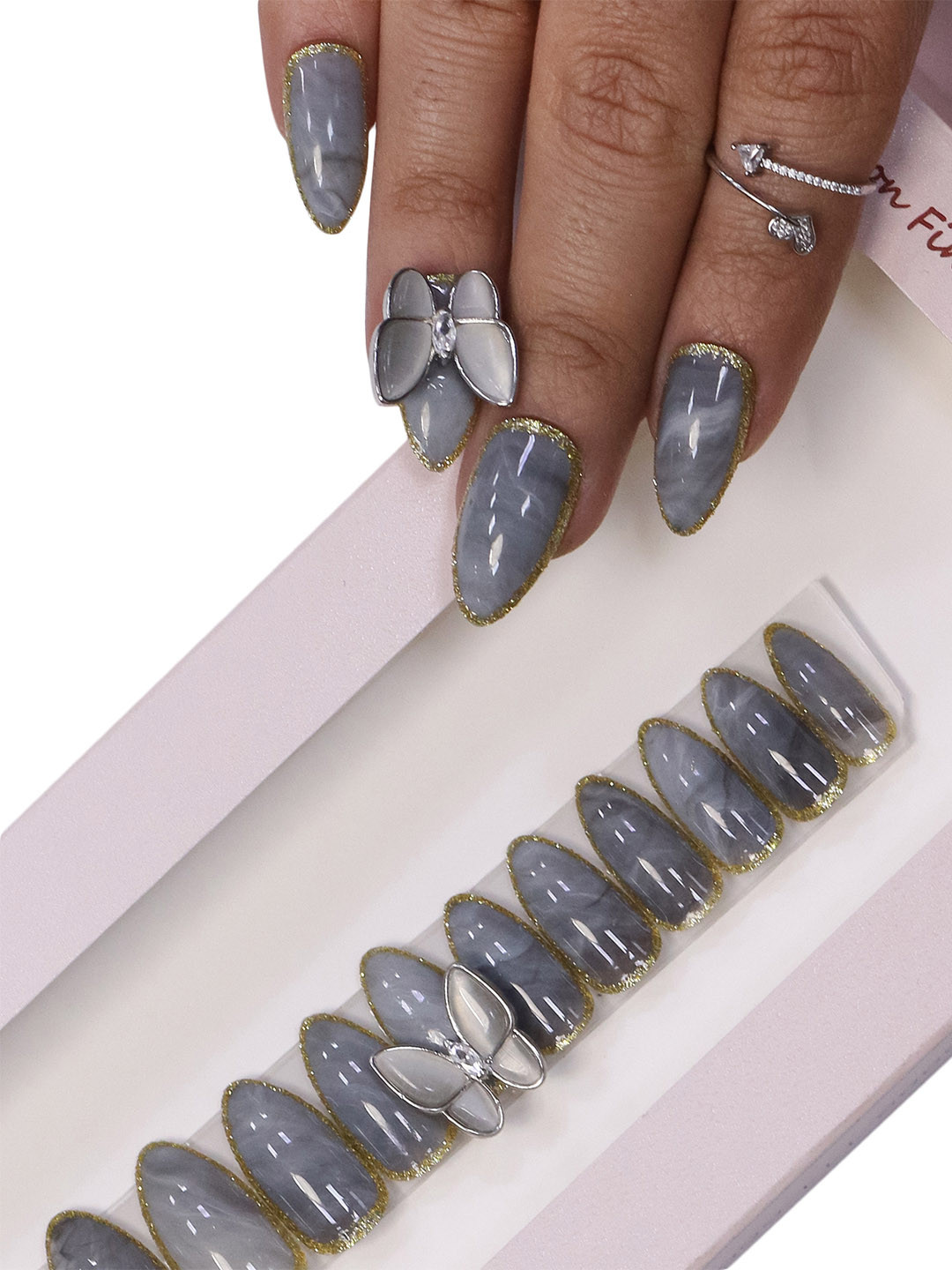 

BEROMT Long-Lasting Reusable Lightweight Salon Finish Press on Nail Tips - Shade 623, Grey