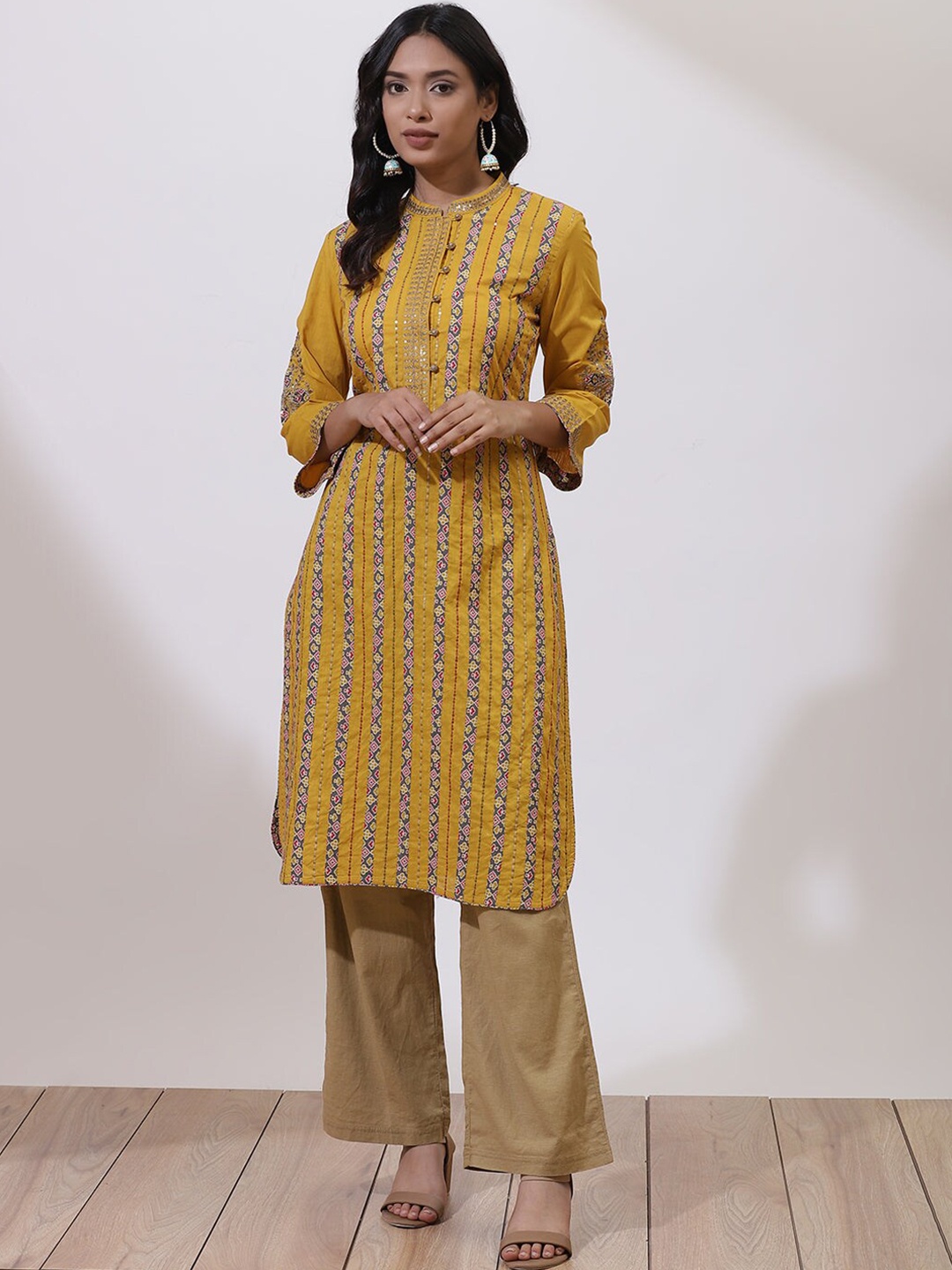 

Lakshita Women Mustard Yellow Ethnic Motifs Printed Thread Work Kurta