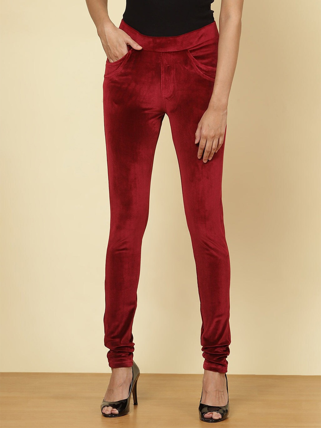 

Lakshita Women Maroon Red Solid Skinny Fit Velvet Jeggings