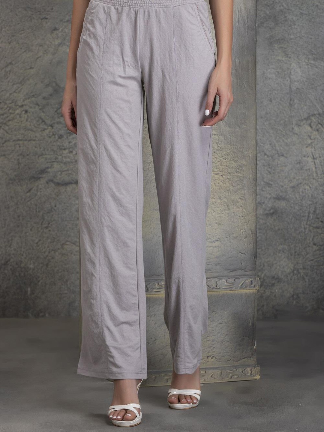 

Lakshita Women Grey Palazzos
