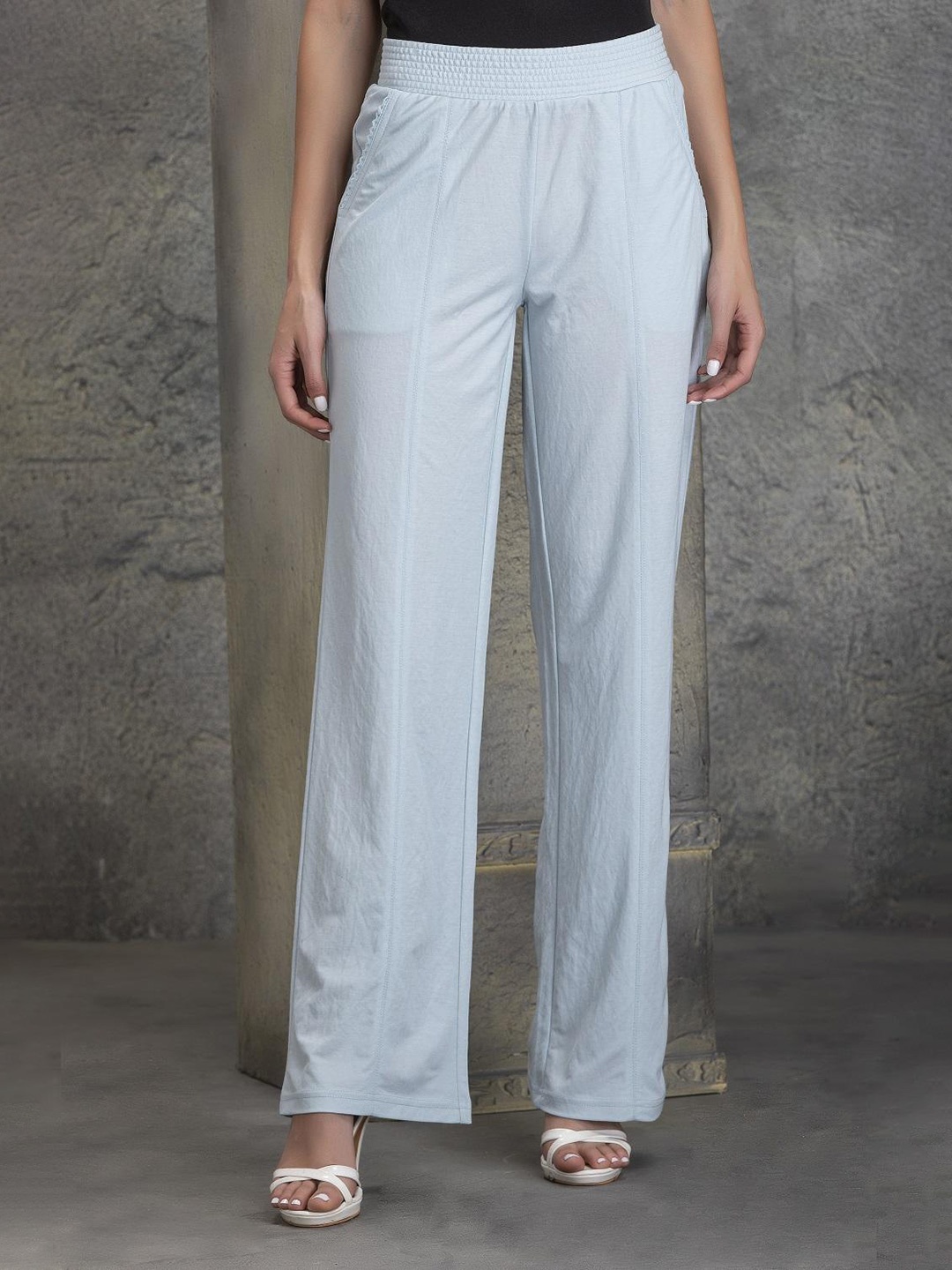 

Lakshita Women Blue Palazzos