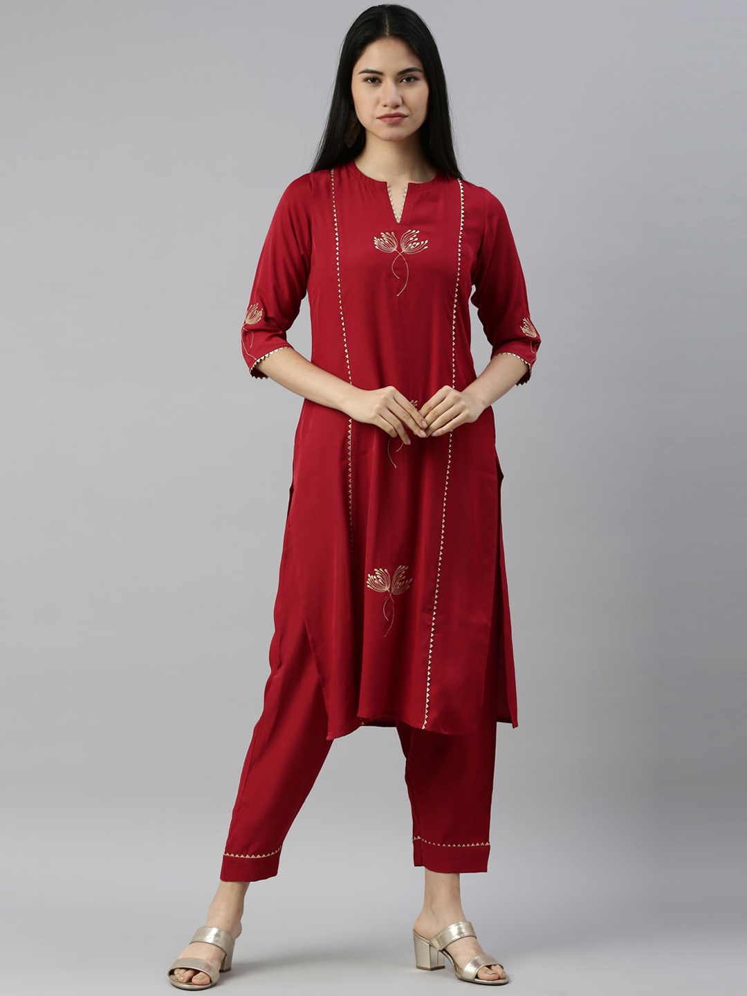 

Neerus Women Maroon Floral Striped Pleated Thread Work Kurti with Trousers