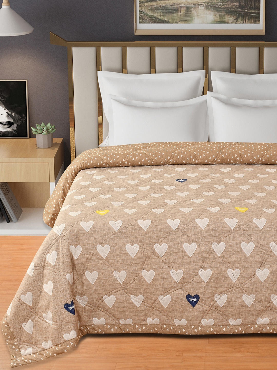 

Florida Unisex Brown Blankets Quilts and Dohars