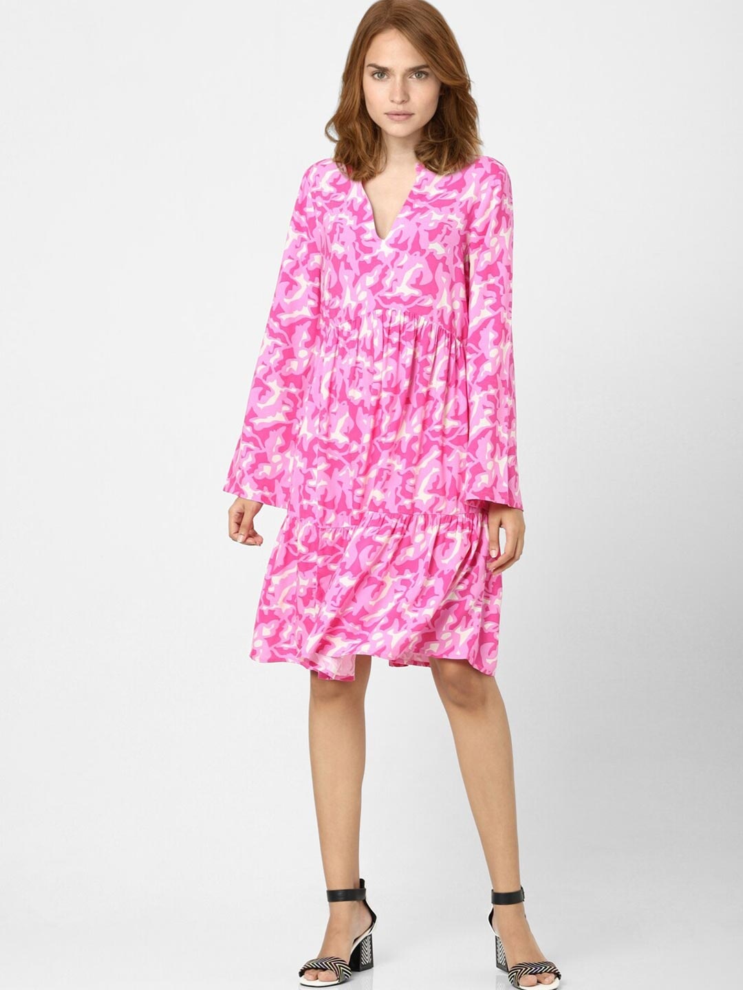 

Vero Moda Pink Floral A-Line Dress