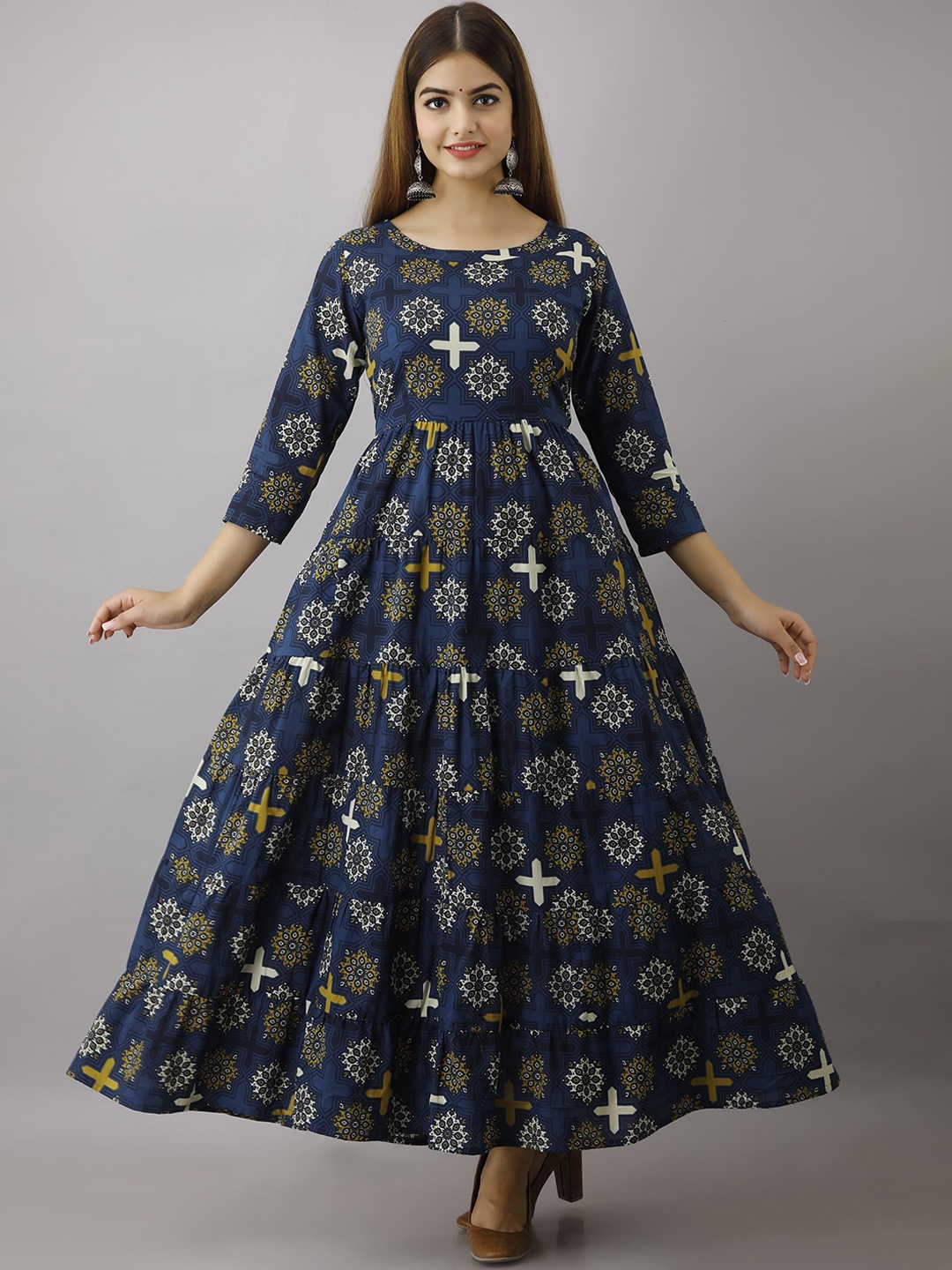 

KIMAYRA Women Blue Floral Printed Flared Sleeves Anarkali Kurta