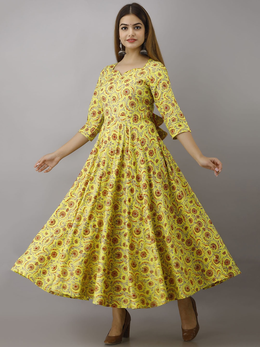 

KIMAYRA Women Yellow Floral Printed Thread Work Anarkali Kurta
