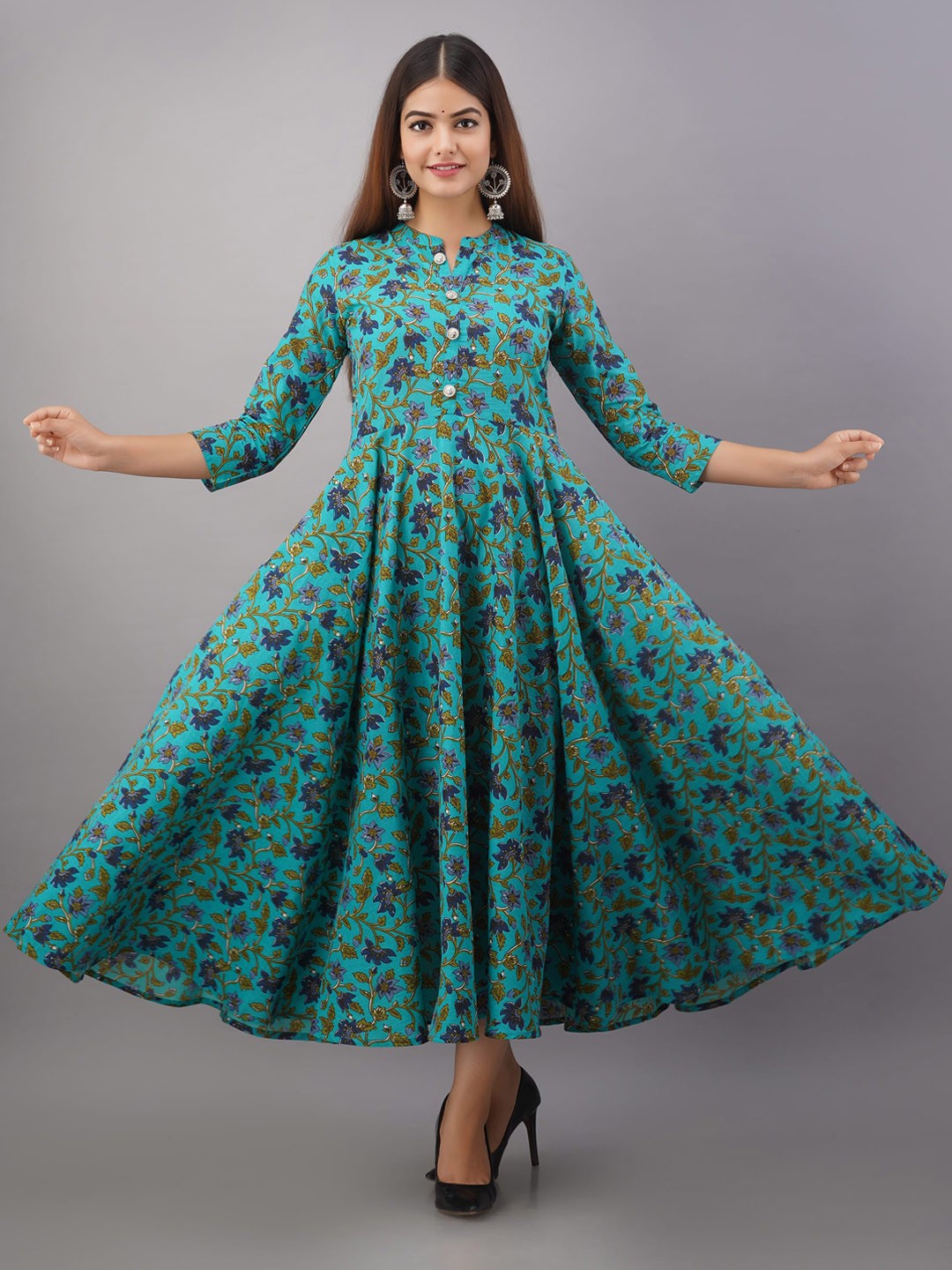 

KIMAYRA Women Turquoise Blue Floral Printed Thread Work Anarkali Kurta