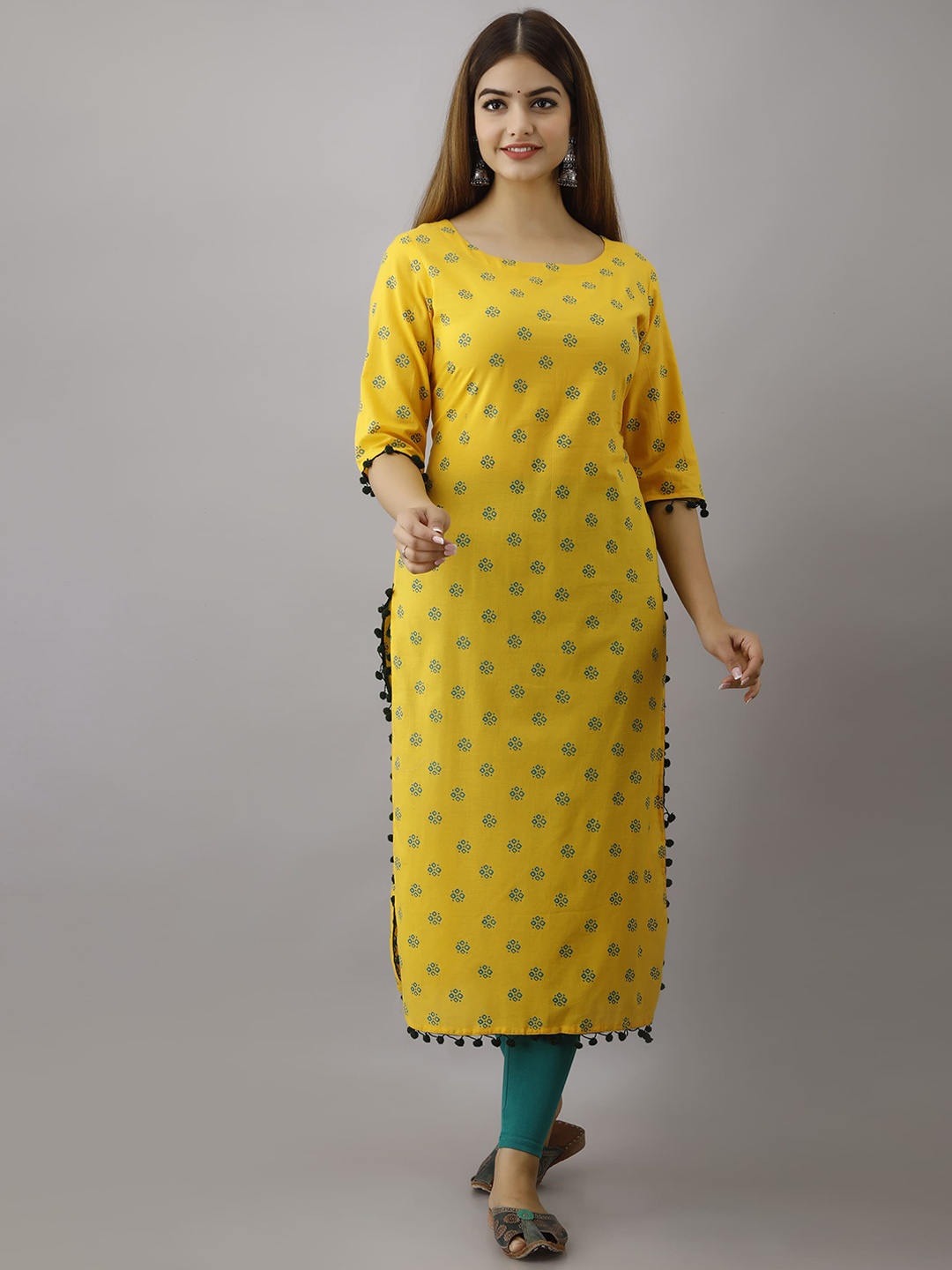 

KIMAYRA Women Yellow Geometric Printed Kurta