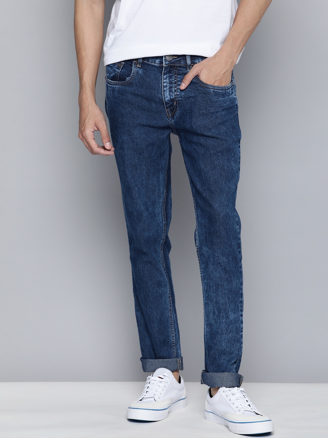 

Mast & Harbour Men Blue Skinny Fit Mid-Rise Light Fade Stretchable Jeans
