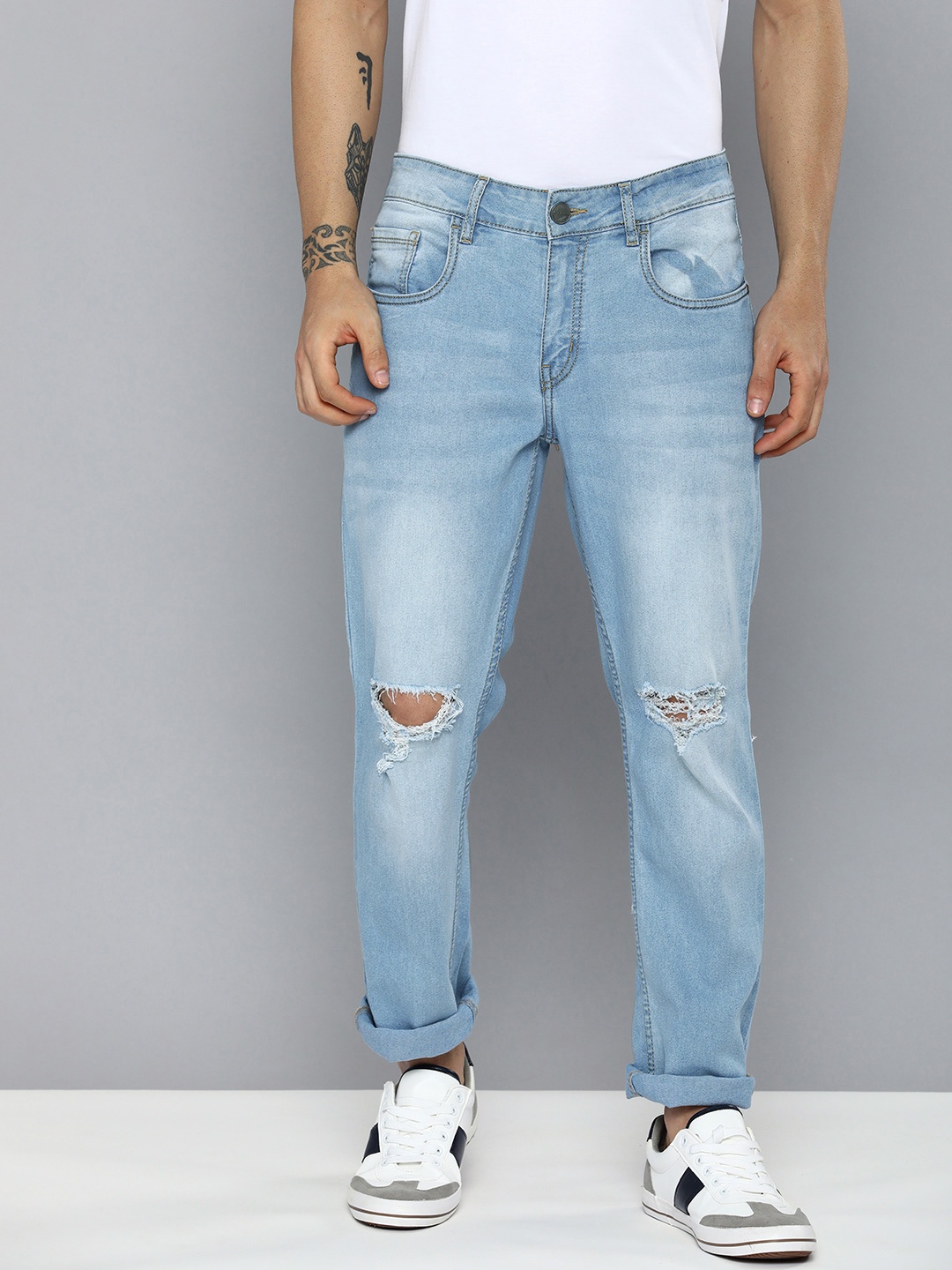 

Mast & Harbour Men Blue Slim Fit Knee Slashed Light Fade Stretchable Jeans