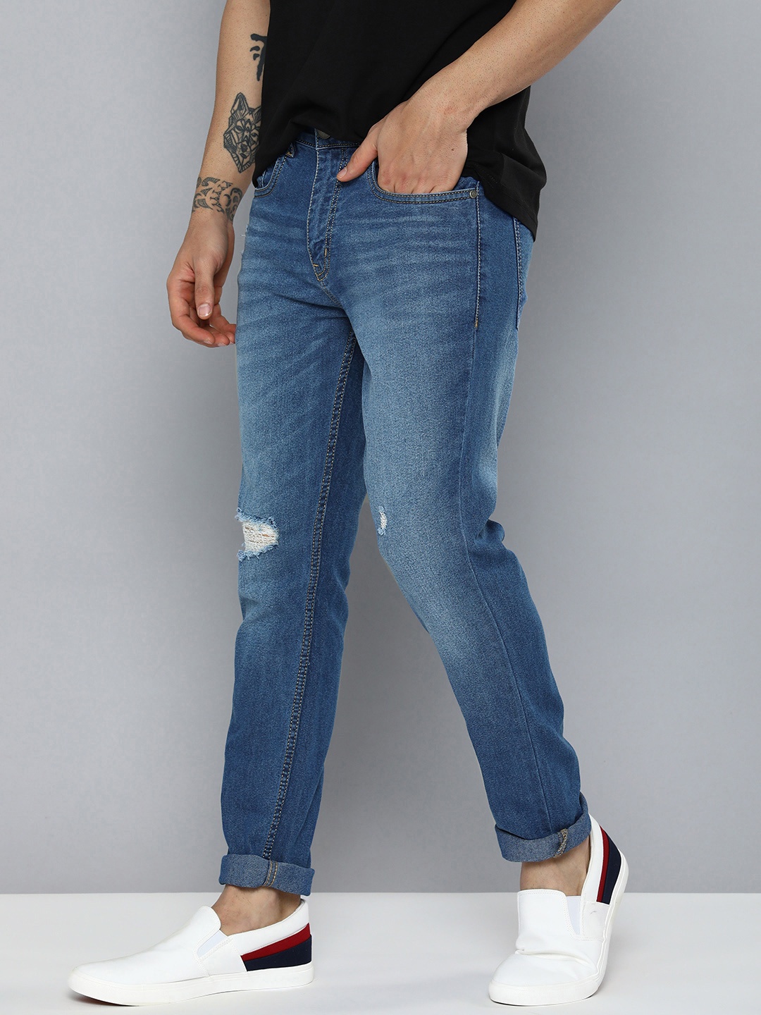 

Mast & Harbour Men Blue Skinny Fit Ripped Light Fade Stretchable Jeans