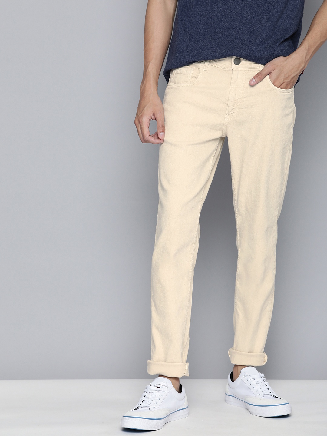 

Mast & Harbour Men Off White Slim Fit Mid-Rise Stretchable Jeans