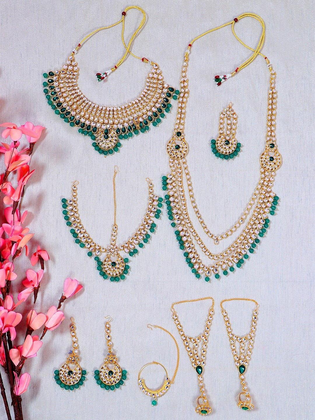 

Crunchy Fashion Gold-Plated Green Jewellery Set