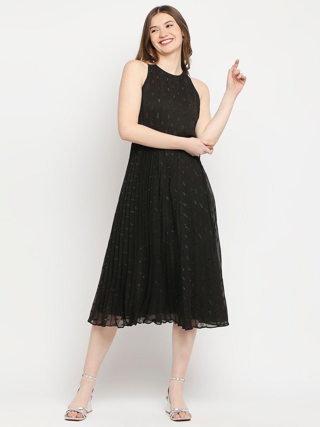 

aaliya Black Georgette Midi Dress