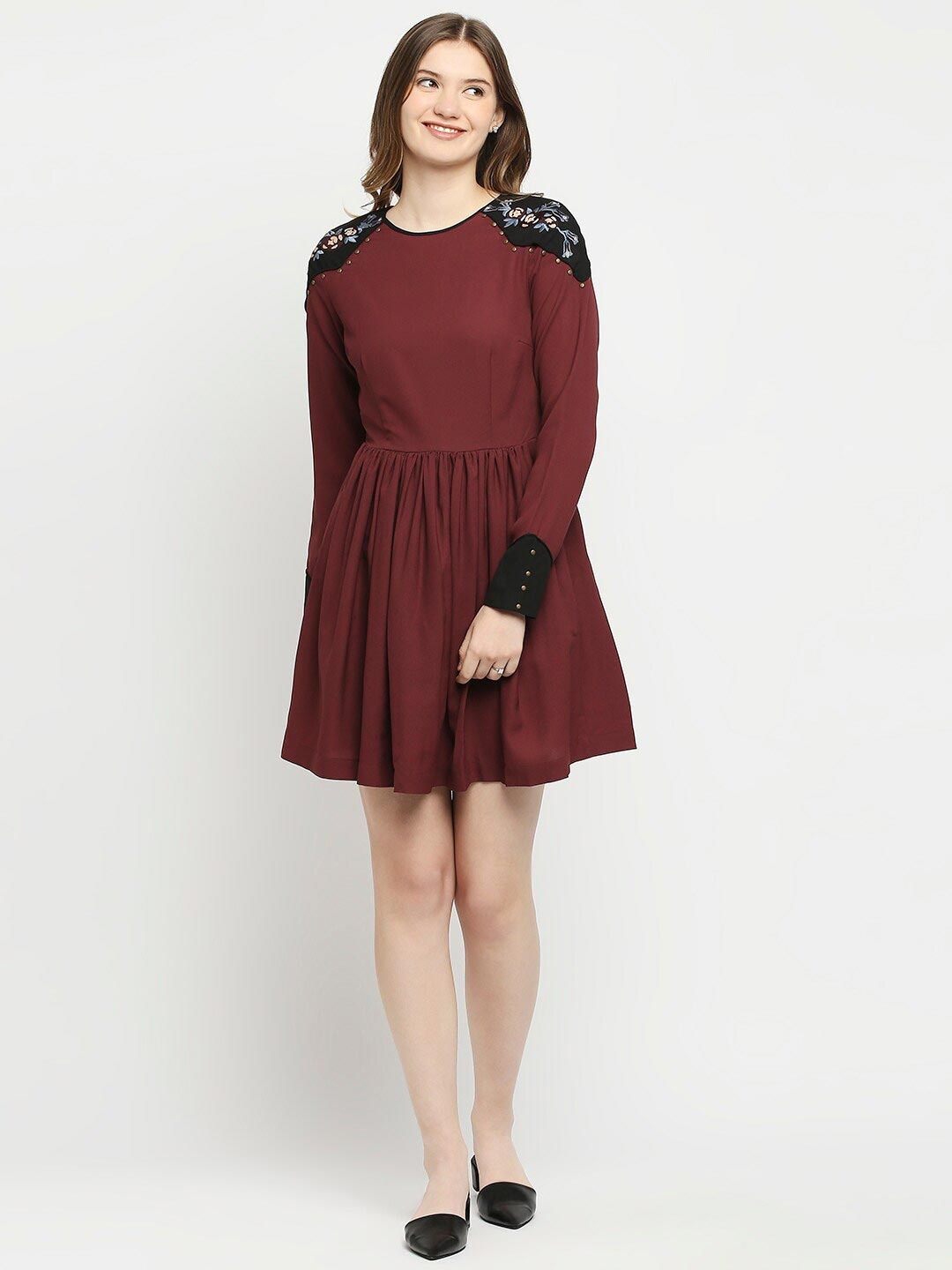 

aaliya Maroon Crepe Dress