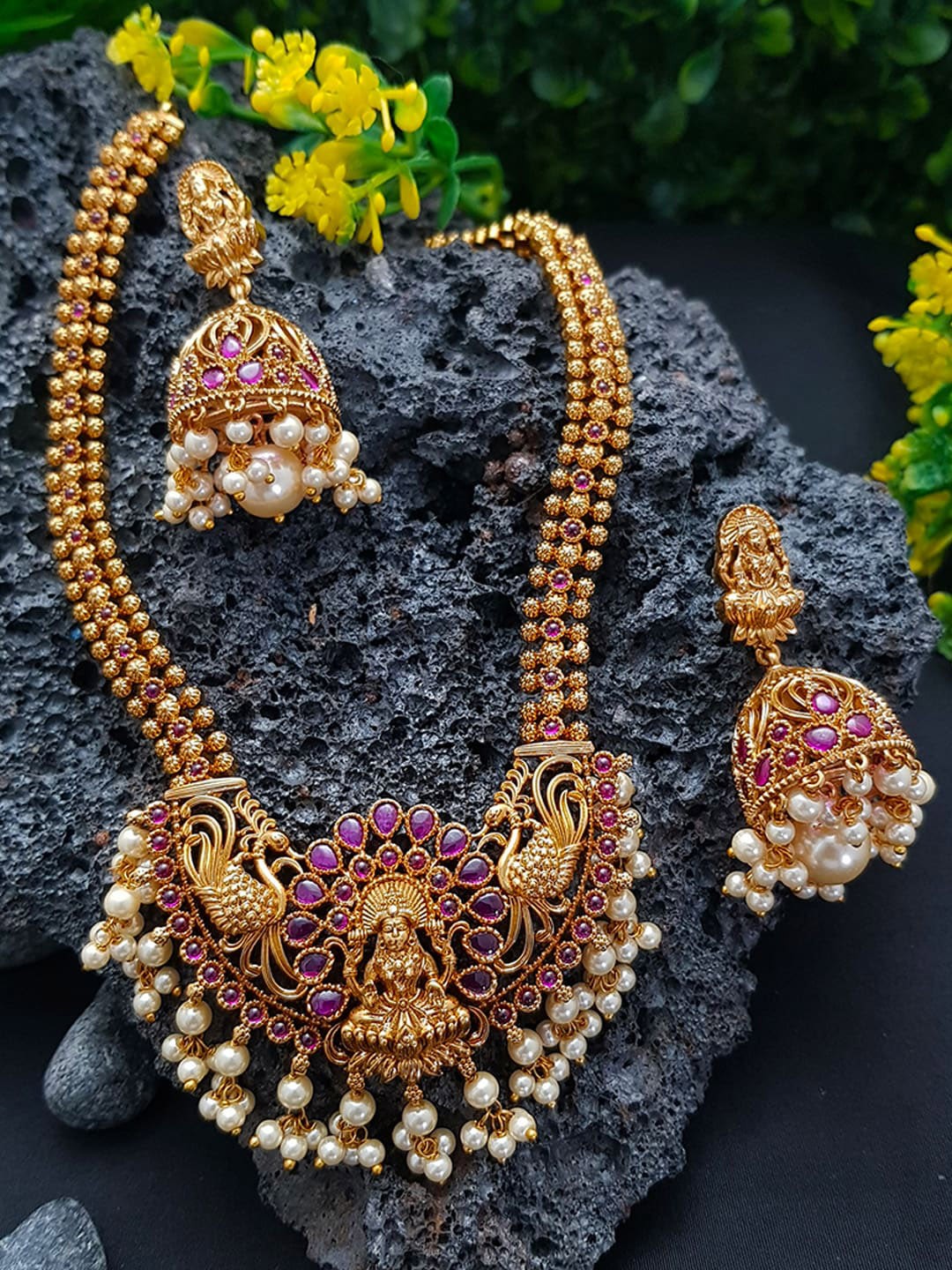 

GRIIHAM Gold-Plated Pink & White AD-Studded & Beaded Jewellery Set