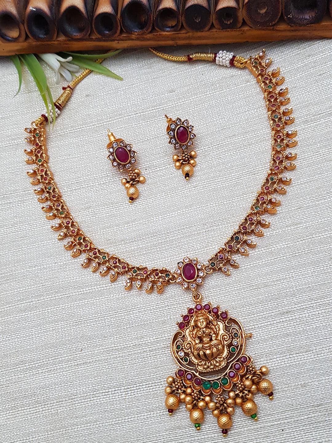 

GRIIHAM Gold-Plated Red & Green AD Studded & Beaded Jewellery Set