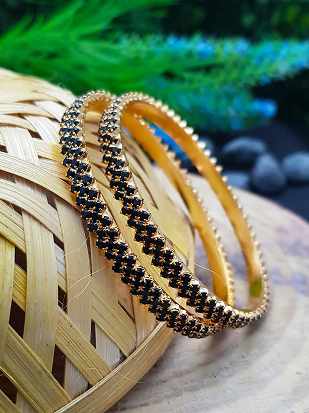 

GRIIHAM Set Of 2 Gold-Plated & Black Stones-Studded Bangles