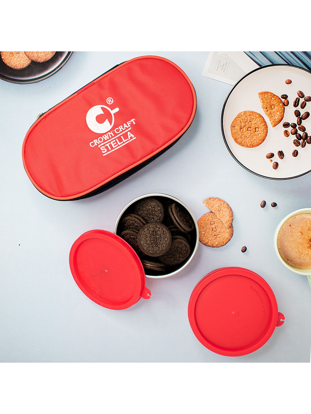 

Crown Craft Navy Blue & Red Solid Stainless Steel Lunch Box